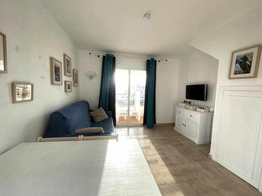 Brut Apartamento Con Piscina Cala'N Blanes  Kültér fotó